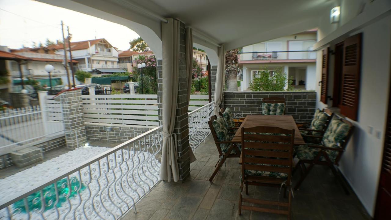 Villa Konstadine อัสโปรวาลตา ภายนอก รูปภาพ